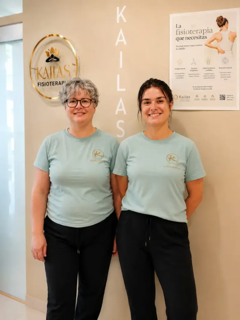Noemi y Nahia_Fisioterapia Kailas